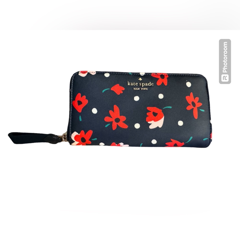 NWT Kate Spade Chelsea Large Nylon Continental Wallet in Whimsy Floral Print